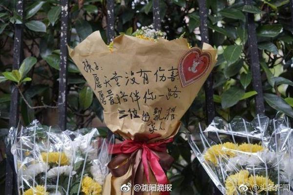 🔥夏联历届FMVP：库兹马爆砍30分10板carry湖人😔近半来过CBA